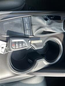 2023 Toyota Camry SE   - Photo 21 - Rancho Cucamonga, CA 91730