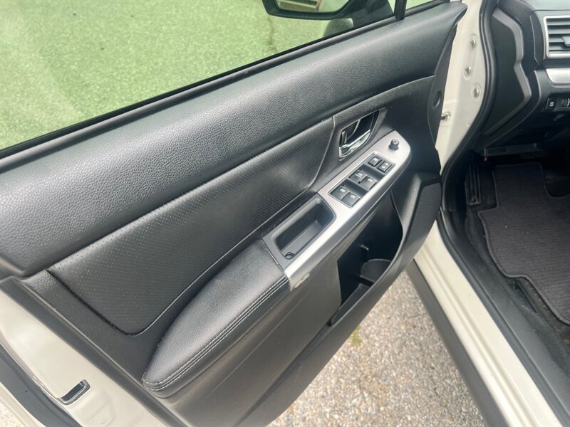 2015 Subaru XV Crosstrek Limited - Photo 15