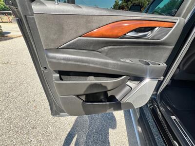 2018 Cadillac Escalade ESV Premium Luxury - Photo 20 - Rancho Cucamonga, CA 91730