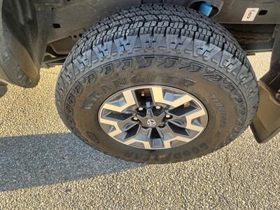 2023 Toyota Tacoma TRD Off-Road   - Photo 31 - Rancho Cucamonga, CA 91730