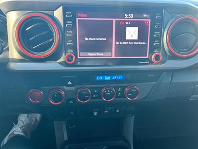 2023 Toyota Tacoma TRD Off-Road   - Photo 12 - Rancho Cucamonga, CA 91730