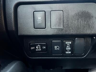 2023 Toyota Tacoma TRD Off-Road   - Photo 16 - Rancho Cucamonga, CA 91730