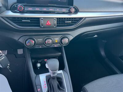 2024 Kia Forte LXS   - Photo 16 - Rancho Cucamonga, CA 91730