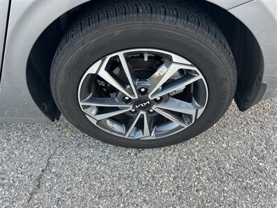 2024 Kia Forte LXS   - Photo 21 - Rancho Cucamonga, CA 91730