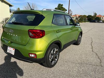 2023 Hyundai VENUE SEL   - Photo 6 - Rancho Cucamonga, CA 91730