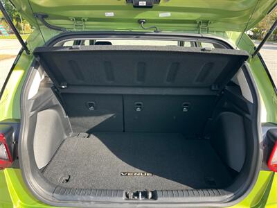 2023 Hyundai VENUE SEL   - Photo 14 - Rancho Cucamonga, CA 91730