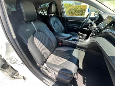 2021 Toyota Camry SE   - Photo 14 - Rancho Cucamonga, CA 91730
