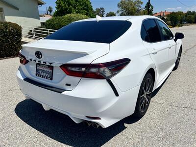 2021 Toyota Camry SE   - Photo 7 - Rancho Cucamonga, CA 91730