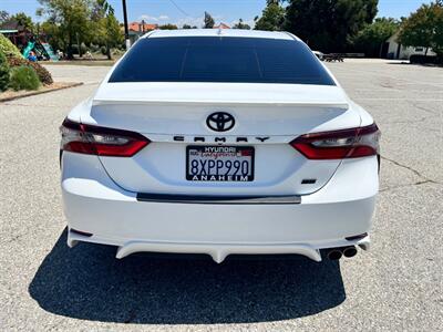 2021 Toyota Camry SE   - Photo 6 - Rancho Cucamonga, CA 91730