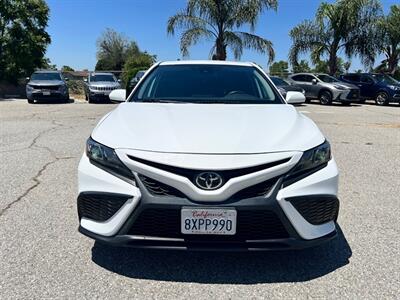 2021 Toyota Camry SE   - Photo 2 - Rancho Cucamonga, CA 91730