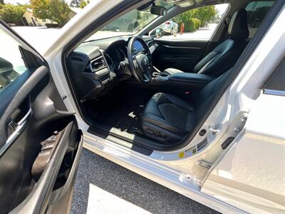 2021 Toyota Camry SE   - Photo 9 - Rancho Cucamonga, CA 91730