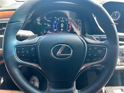 2024 Lexus ES 300h   - Photo 9 - Rancho Cucamonga, CA 91730