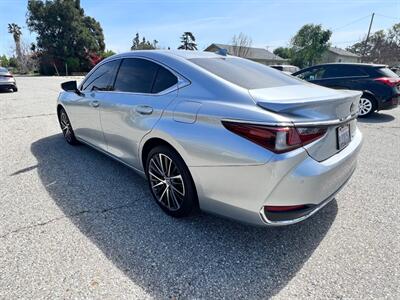 2024 Lexus ES 300h   - Photo 5 - Rancho Cucamonga, CA 91730