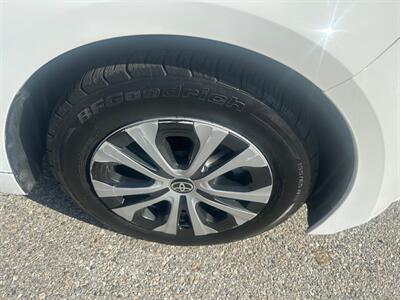 2021 Toyota Corolla Hybrid LE - Photo 17 - Rancho Cucamonga, CA 91730