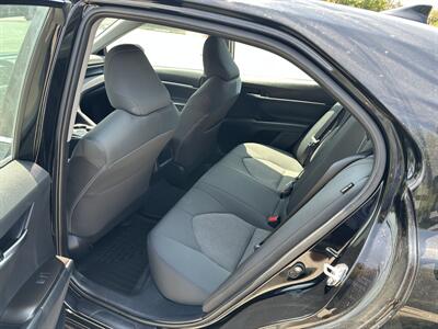2022 Toyota Camry LE   - Photo 10 - Rancho Cucamonga, CA 91730