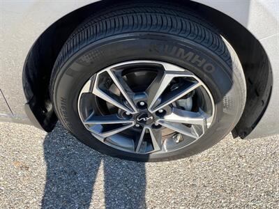 2023 Kia Forte LXS   - Photo 20 - Rancho Cucamonga, CA 91730