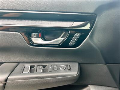 2023 Honda CR-V Hybrid Sport Touring   - Photo 17 - Rancho Cucamonga, CA 91730