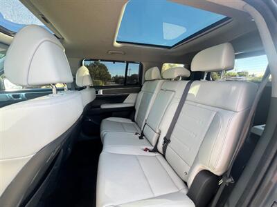 2024 Hyundai SANTA FE Limited   - Photo 11 - Rancho Cucamonga, CA 91730