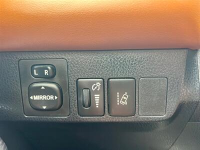 2017 Toyota RAV4 SE - Photo 14 - Rancho Cucamonga, CA 91730