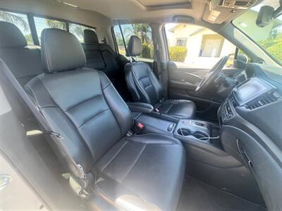 2023 Honda Ridgeline RTL - Photo 13 - Rancho Cucamonga, CA 91730