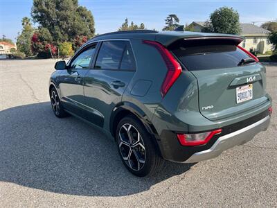 2023 Kia Niro EX Touring   - Photo 5 - Rancho Cucamonga, CA 91730