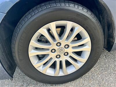 2013 Toyota Sienna XLE 8-Passenger - Photo 31 - Rancho Cucamonga, CA 91730