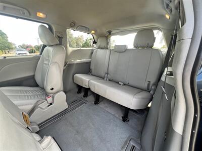 2013 Toyota Sienna XLE 8-Passenger - Photo 20 - Rancho Cucamonga, CA 91730
