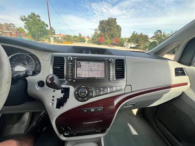 2013 Toyota Sienna XLE 8-Passenger - Photo 12 - Rancho Cucamonga, CA 91730