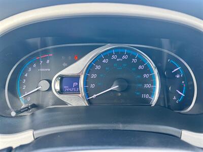 2013 Toyota Sienna XLE 8-Passenger - Photo 10 - Rancho Cucamonga, CA 91730