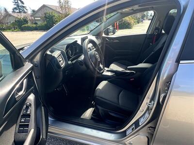 2016 Mazda Mazda3 i Touring   - Photo 15 - Rancho Cucamonga, CA 91730