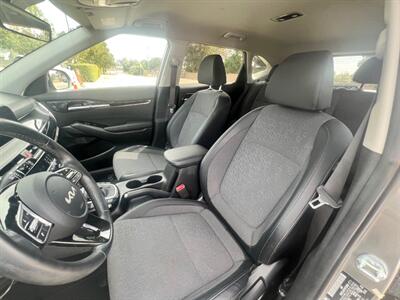2024 Kia Seltos S - Photo 14 - Rancho Cucamonga, CA 91730