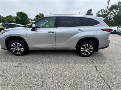 2023 Toyota Highlander Hybrid XLE - Photo 4 - Rancho Cucamonga, CA 91730
