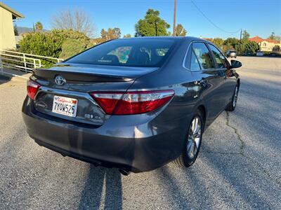 2017 Toyota Camry Hybrid SE   - Photo 5 - Rancho Cucamonga, CA 91730