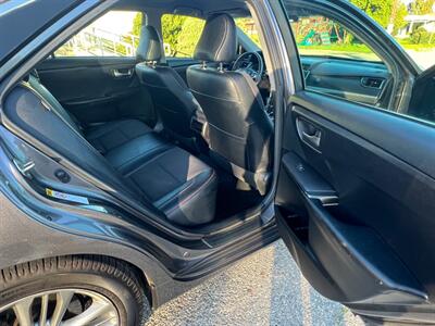 2017 Toyota Camry Hybrid SE   - Photo 13 - Rancho Cucamonga, CA 91730