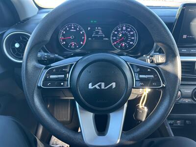 2023 Kia Forte LXS - Photo 13 - Rancho Cucamonga, CA 91730