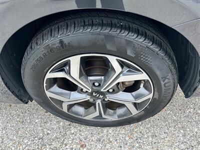 2021 Kia Forte LXS   - Photo 18 - Rancho Cucamonga, CA 91730