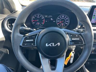 2023 Kia Forte LXS   - Photo 9 - Rancho Cucamonga, CA 91730