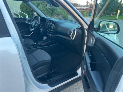 2023 Kia Soul LX   - Photo 12 - Rancho Cucamonga, CA 91730