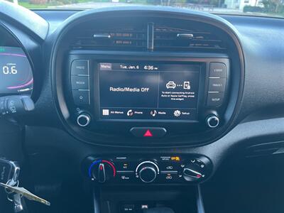 2023 Kia Soul LX   - Photo 18 - Rancho Cucamonga, CA 91730