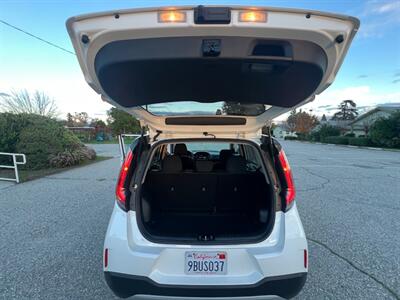 2023 Kia Soul LX   - Photo 15 - Rancho Cucamonga, CA 91730