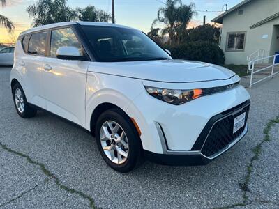 2023 Kia Soul LX   - Photo 1 - Rancho Cucamonga, CA 91730