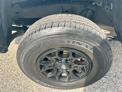 2023 Toyota Tacoma SR5 V6 - Photo 22 - Rancho Cucamonga, CA 91730