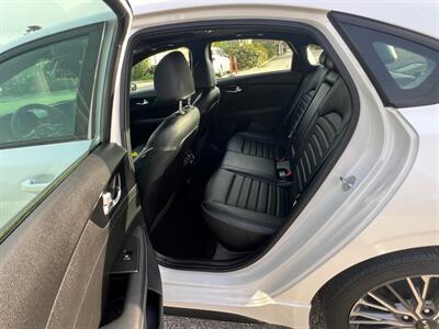 2023 Kia Forte GT-Line - Photo 11 - Rancho Cucamonga, CA 91730