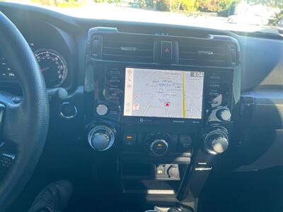 2024 Toyota 4Runner TRD Off-Road Premium - Photo 11 - Rancho Cucamonga, CA 91730