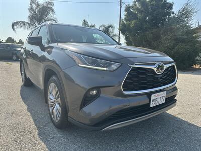 2022 Toyota Highlander Platinum   - Photo 2 - Rancho Cucamonga, CA 91730