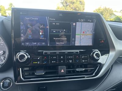 2022 Toyota Highlander Platinum   - Photo 24 - Rancho Cucamonga, CA 91730