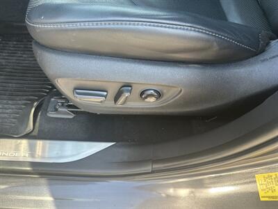 2022 Toyota Highlander Platinum   - Photo 14 - Rancho Cucamonga, CA 91730