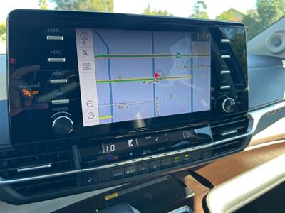 2022 Toyota Sienna XLE 7-Passenger   - Photo 11 - Rancho Cucamonga, CA 91730