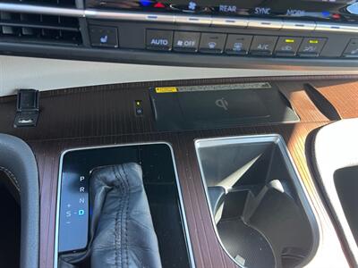 2022 Toyota Sienna XLE 7-Passenger   - Photo 13 - Rancho Cucamonga, CA 91730