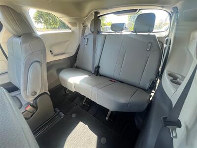 2022 Toyota Sienna XLE 7-Passenger   - Photo 24 - Rancho Cucamonga, CA 91730
